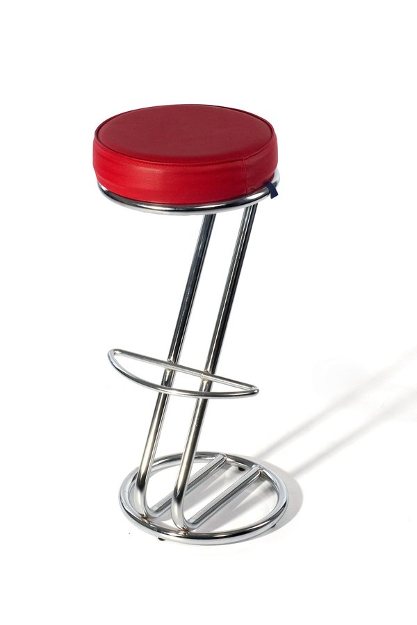 L'élégance brute de la chaise de bar industriel